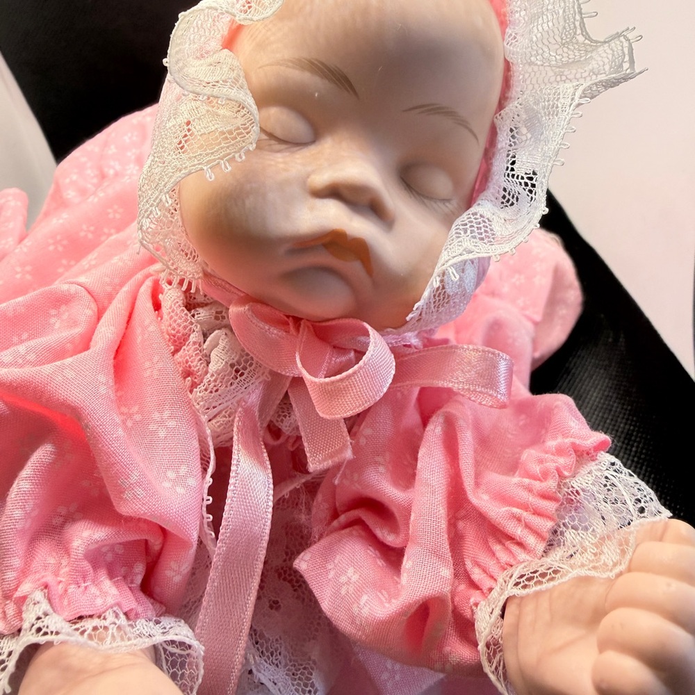 Dynasty Doll Collection Musical Moving "Baby Dara" Bisque Porcelain Lullaby